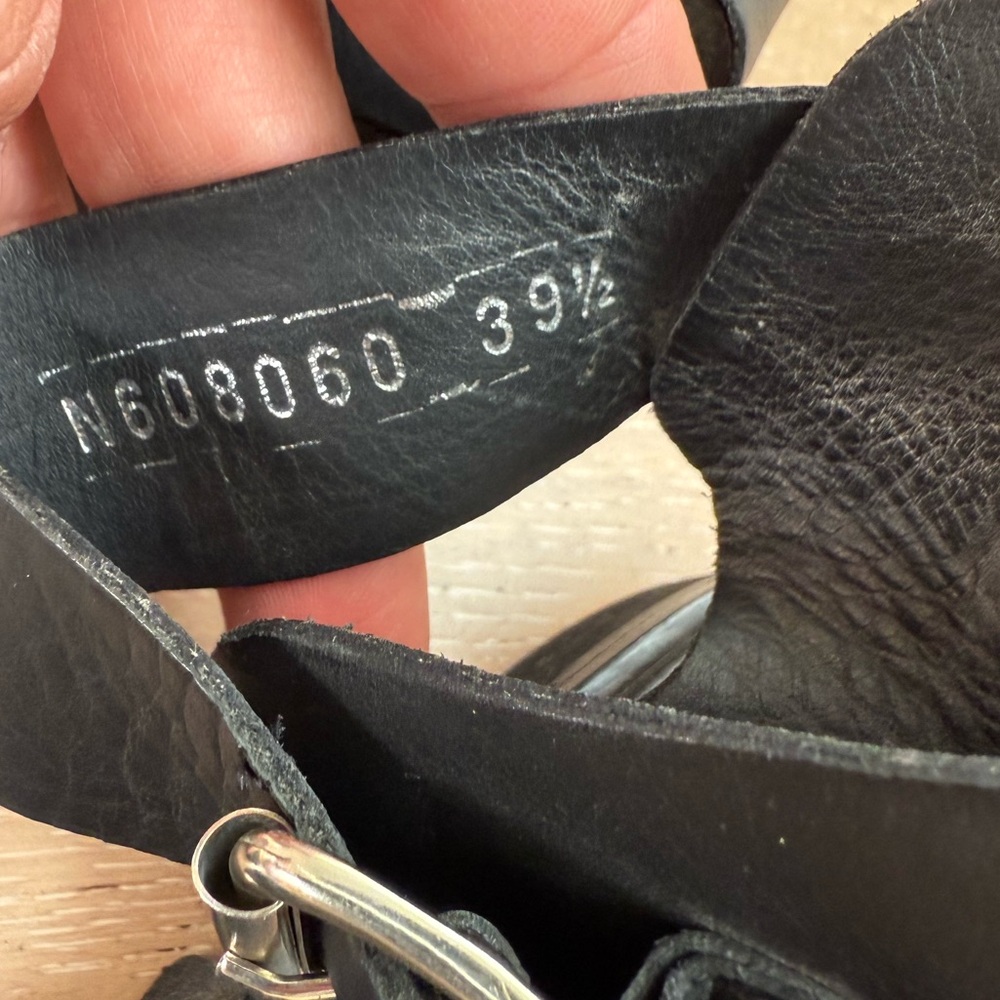 AGL Attilio Giusti Leombruni Black Sandals - Picture 5 of 8